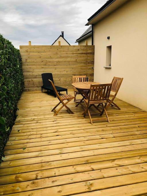 Maisonnette Avec Terrasse Argences エクステリア 写真