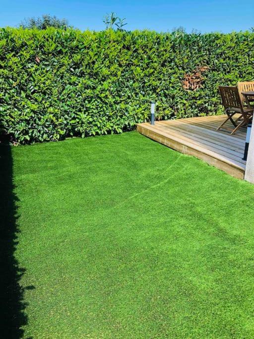 Maisonnette Avec Terrasse Argences エクステリア 写真