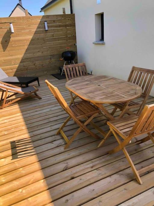Maisonnette Avec Terrasse Argences エクステリア 写真